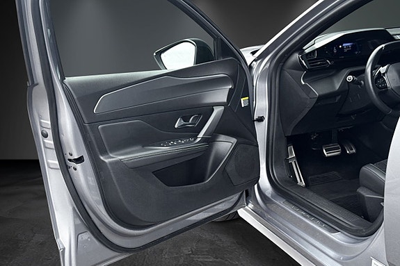 Peugeot 308 6 of 20