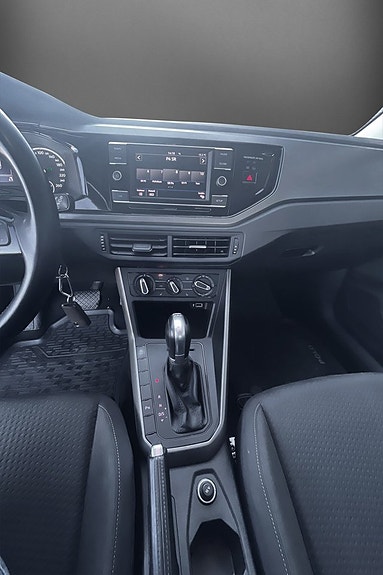 Volkswagen Polo 7 of 11