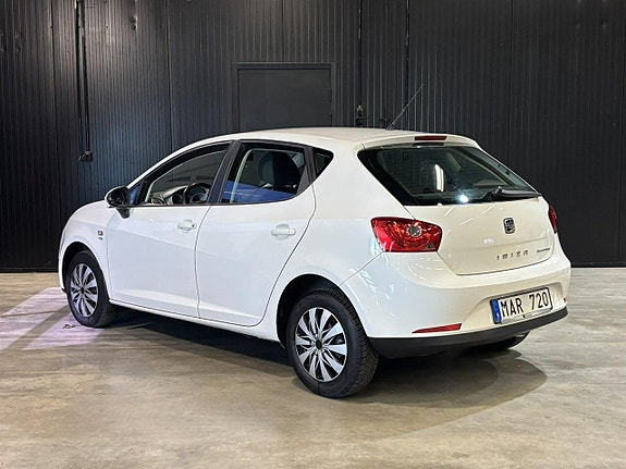 Seat Ibiza 4 of 5
