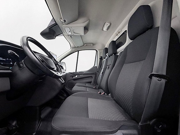 Ford Transit Custom 14 of 24