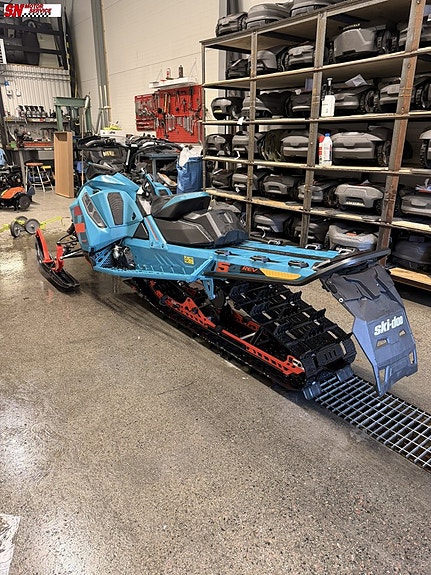 Ski-Doo Freeride 850 S-38 154" 2 of 4