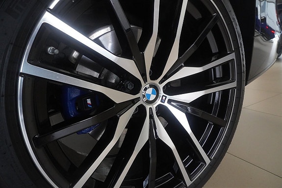 BMW X5 11 of 19