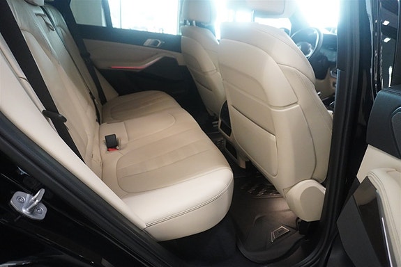 BMW X5 7 of 19