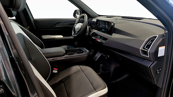 Kia EV5 3 of 13