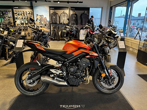 Triumph Street Triple 765 R Prissänkt 14.000:- 2 of 4