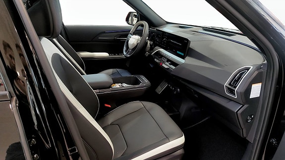 Kia EV5 3 of 13