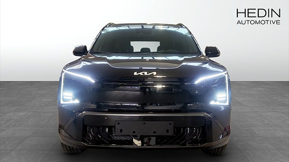 Kia EV5 8 of 13