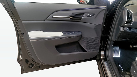 Kia EV5 11 of 13