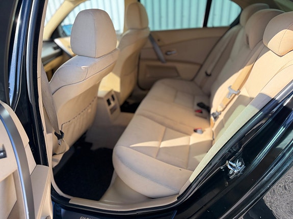 BMW 520 6 of 10