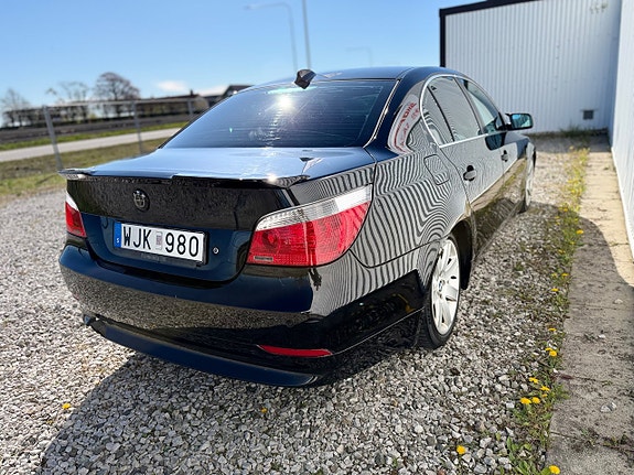BMW 520 4 of 5
