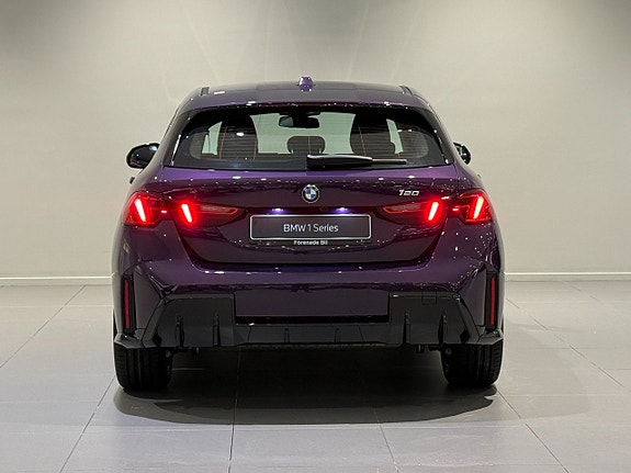 BMW 120 16 of 22