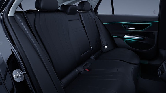 Mercedes-Benz E300 14 of 16