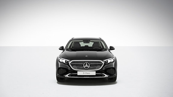 Mercedes-Benz E300 8 of 16