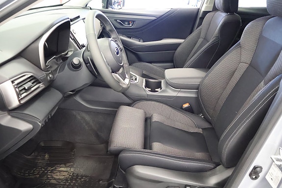 Subaru Outback 9 of 15