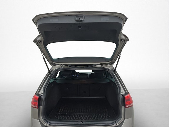Volkswagen Golf I 29 of 30