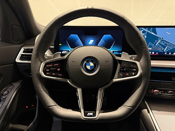 BMW 330e 15 of 19