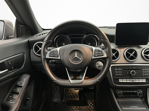 Mercedes-Benz CLA220 d 11 of 30
