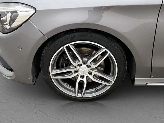 Mercedes-Benz CLA220 d 27 of 30