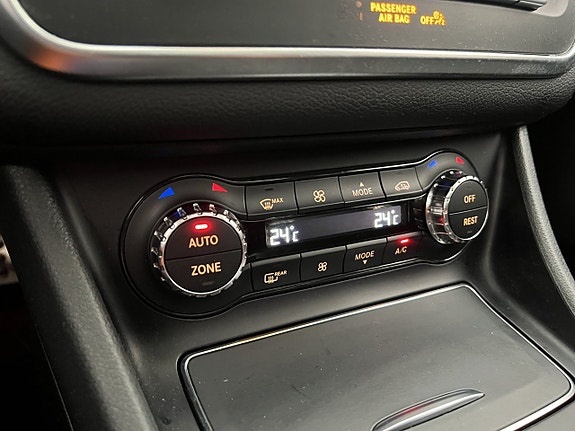 Mercedes-Benz CLA220 d 15 of 30