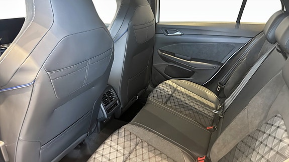Volkswagen Golf I 12 of 16