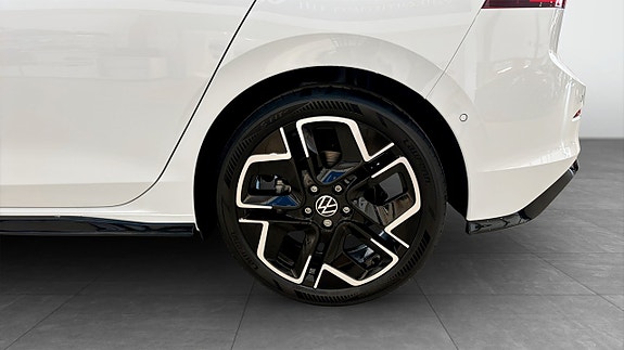 Volkswagen Golf I 6 of 16