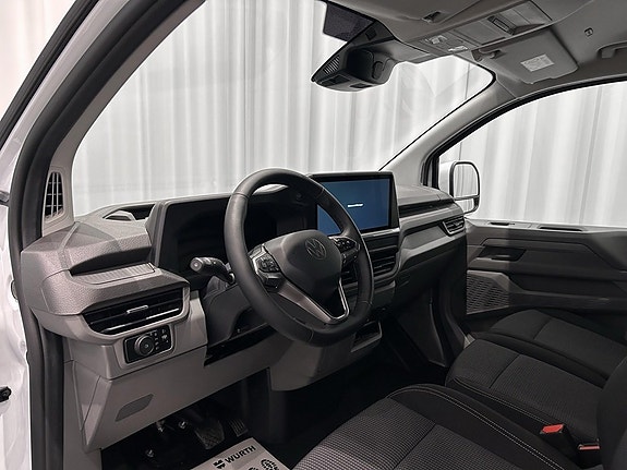 Volkswagen Transporter 7 of 12