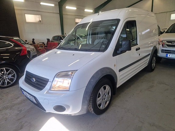 Ford Transit Connect 17 of 18