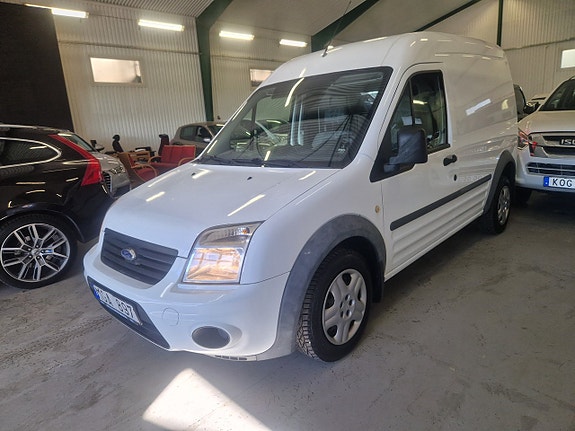 Ford Transit Connect 16 of 18