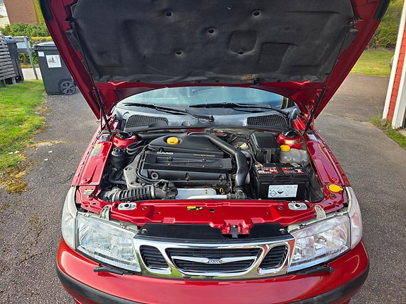 Saab 9-5 6 of 9