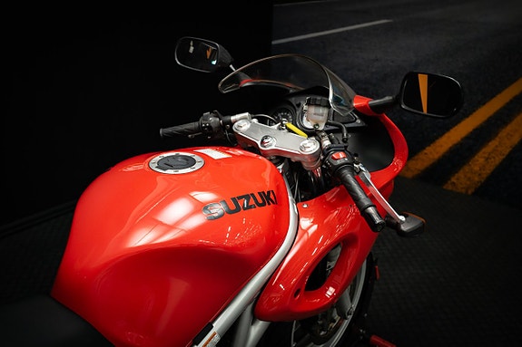 Suzuki SV650S 9 of 9