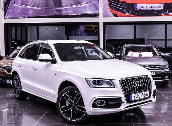 Audi Q5 2 of 5