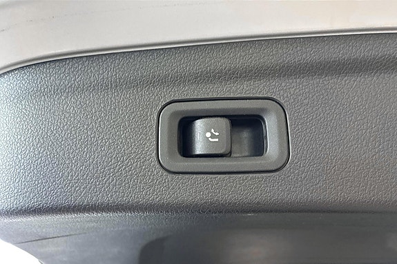 Mercedes-Benz GLE400 d 15 of 21