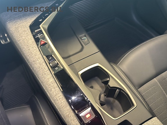 Peugeot 3008 8 of 18