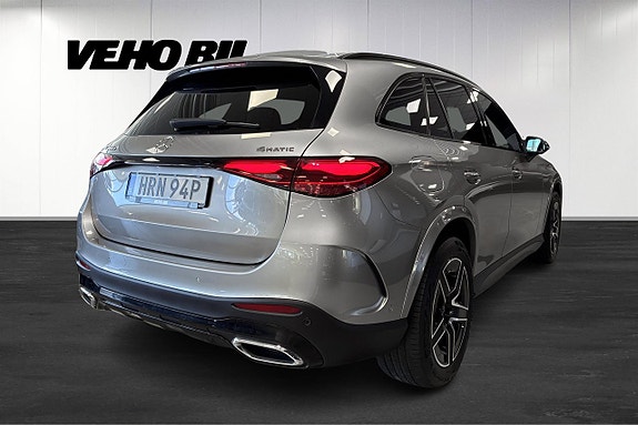 Mercedes-Benz GLC300 e 3 of 5