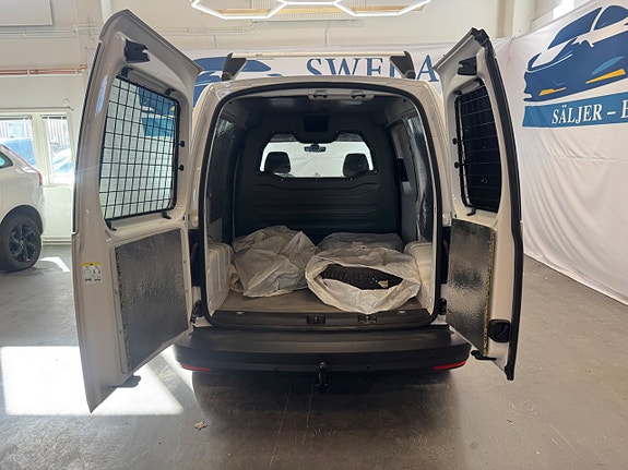 Volkswagen Caddy 10 of 19