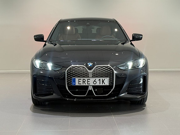 BMW i4 2 of 5