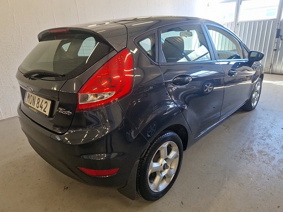 Ford Fiesta 3 of 16