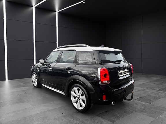 MINI Countryman Cooper SD 3 of 5