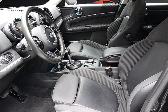 MINI Countryman Cooper SD 6 of 14