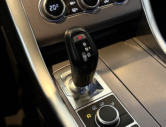 Land Rover Range Rover Sport 21 of 22