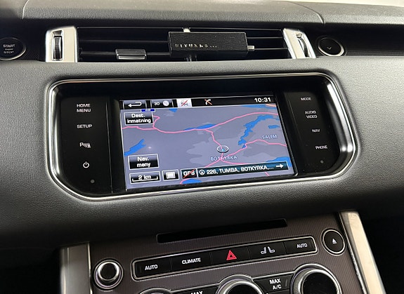 Land Rover Range Rover Sport 19 of 22