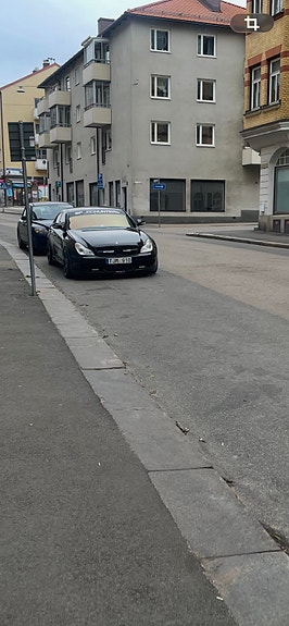 Mercedes-Benz CLS320 7 of 10
