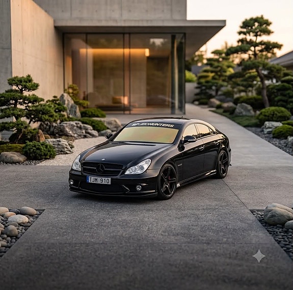 Mercedes-Benz CLS320 6 of 10