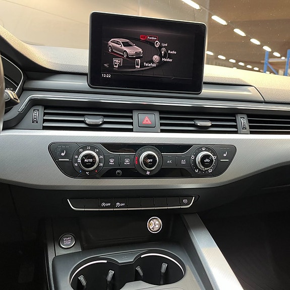 Audi A4 12 of 13
