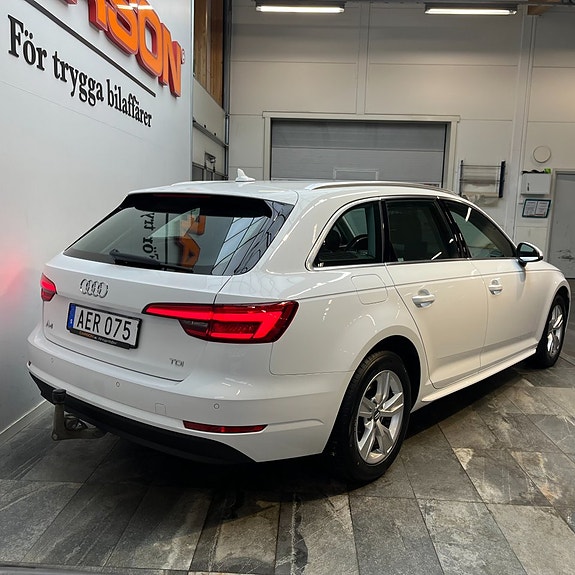 Audi A4 4 of 13