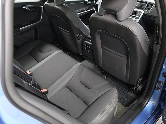 Volvo V60 16 of 24