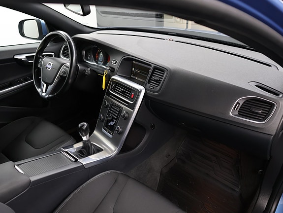 Volvo V60 21 of 24