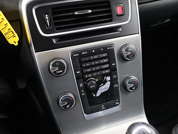 Volvo V60 19 of 24