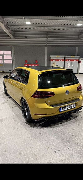 Volkswagen Golf VII 3 of 5