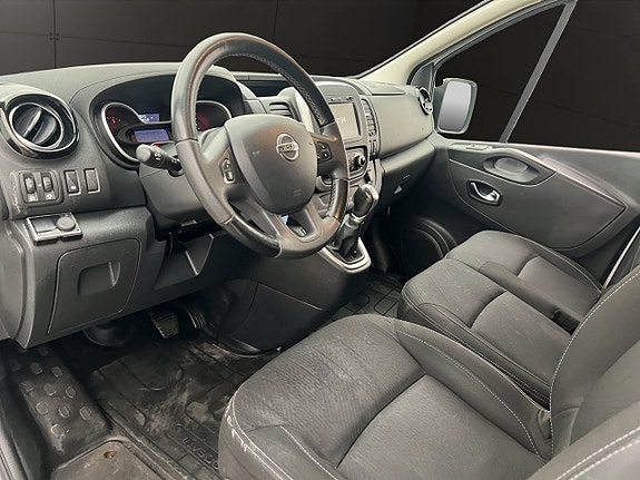 Nissan NV300 16 of 30